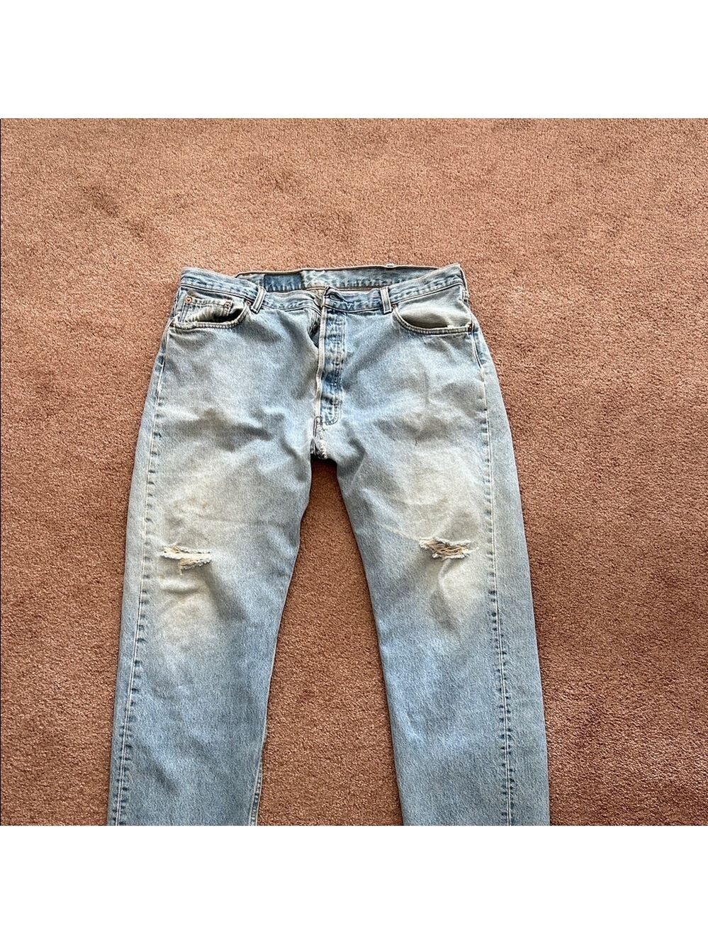 Levi’s vintage 501 button fly Men's Jeans. Preowned, size 40x30, distressed.